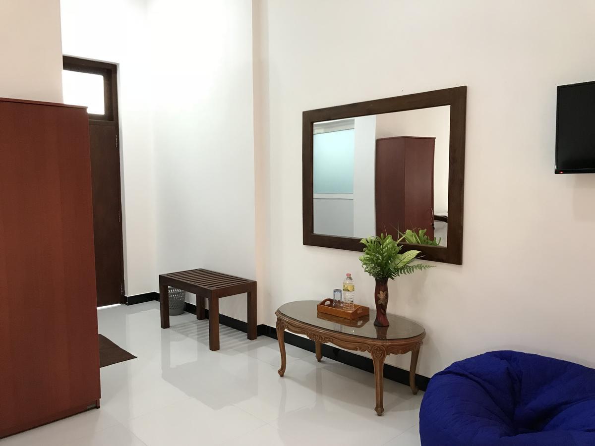 Salubrious Resort Anuradhapura Exteriör bild