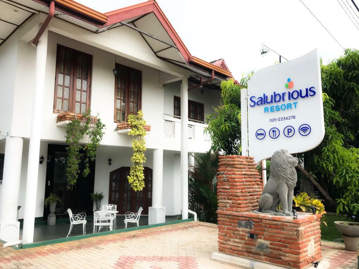Salubrious Resort Anuradhapura Exteriör bild