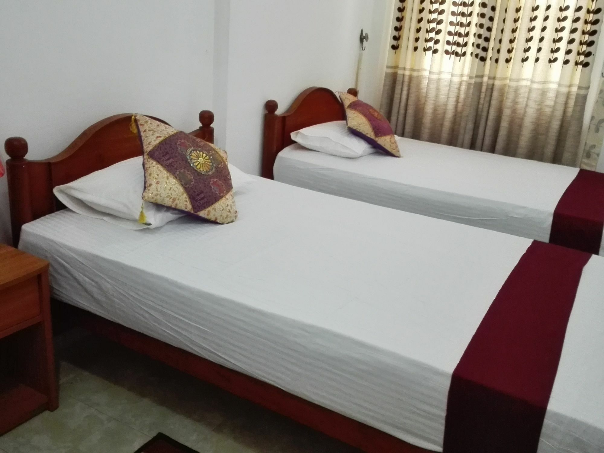 Salubrious Resort Anuradhapura Exteriör bild
